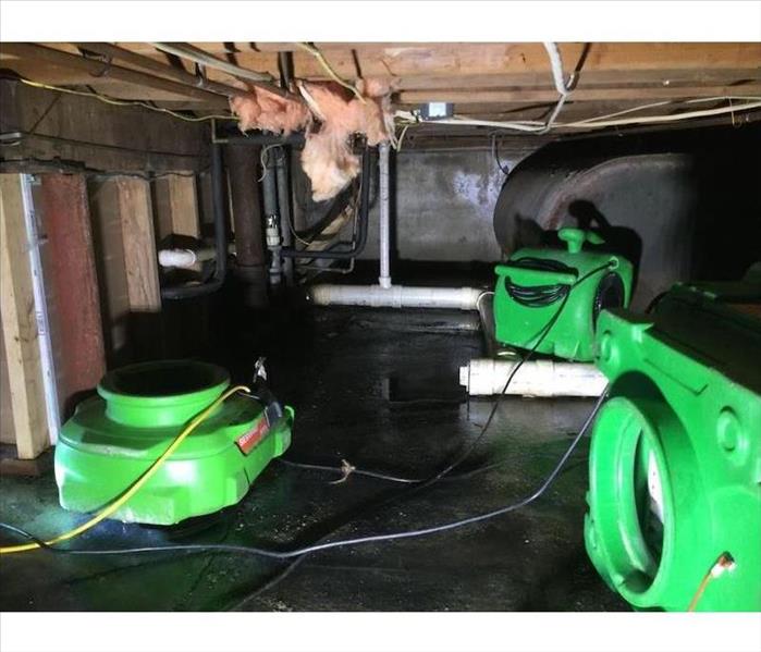 Crawl space with SERVPRO drying equipment
